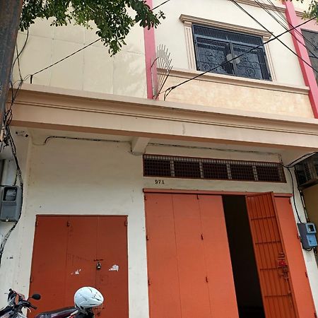 Oyo 93538 Millow Kost Near Gedung Rektorat Iain Parepare Exterior photo
