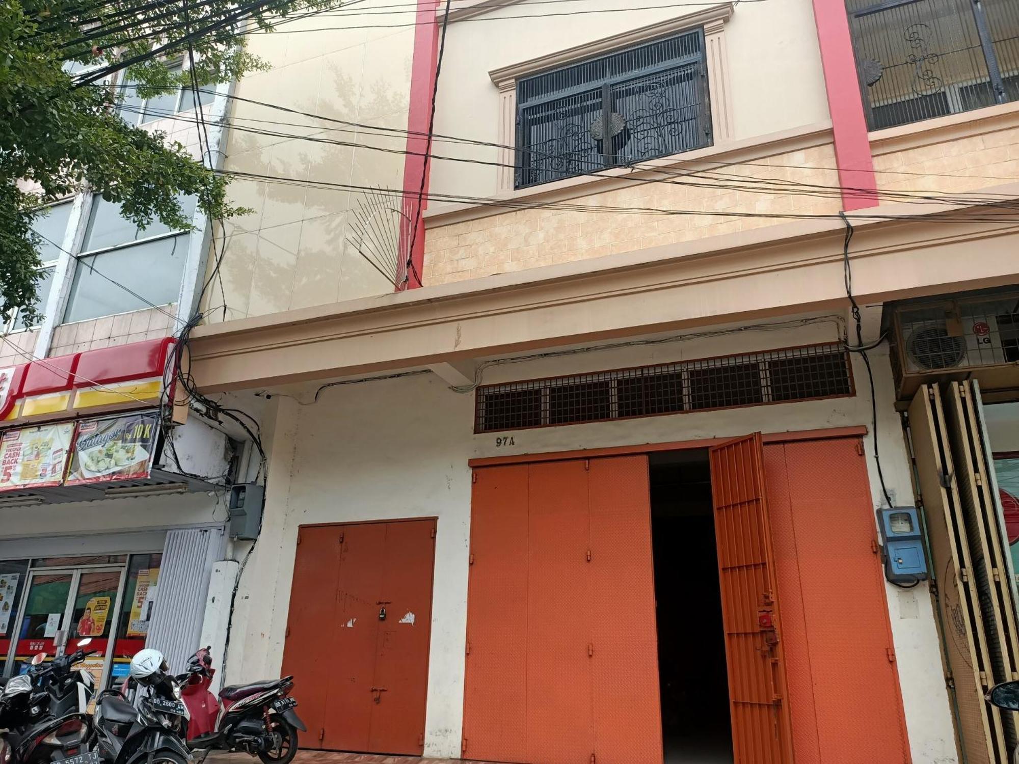 Oyo 93538 Millow Kost Near Gedung Rektorat Iain Parepare Exterior photo
